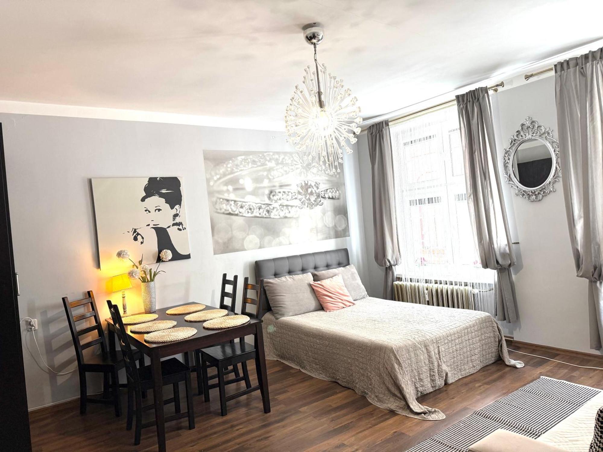 Apartament Kameralny Przy Ulicy Dlugiej Гданьск Экстерьер фото
